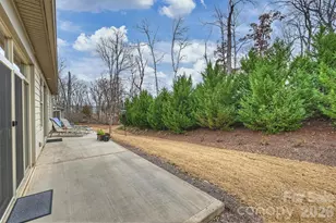 9610 Cresswind Blvd, Charlotte, NC 28215 - Photo 41