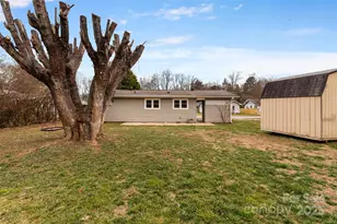 187 Harris St, Waynesville, NC 28786 - Photo 21