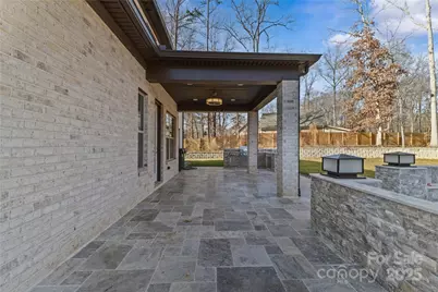 8804 Casa Lake Drive, Charlotte, NC 28215 - Photo 47