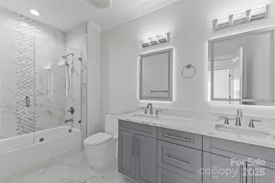 8804 Casa Lake Drive, Charlotte, NC 28215 - Photo 19