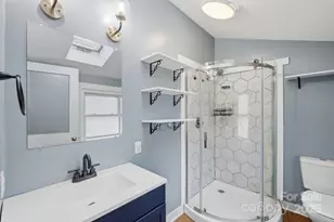 318 N Academy St, Mooresville, NC 28115 - Photo 5