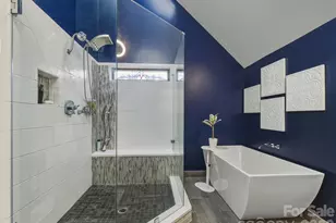 13401 Harbor Oaks Ln, Charlotte, NC 28278 - Photo 21