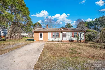 5046 Oxford School Road, Claremont, NC 28610 - Photo 3