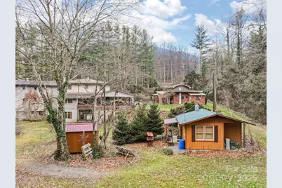 20826 Great Smoky Mountain Expressway, Waynesville, NC 28786 - Photo 9