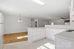 158 Polly Dr, Statesville, NC 28625 - Photo 9