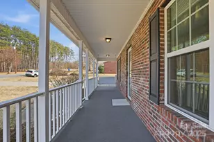 158 Polly Dr, Statesville, NC 28625 - Photo 3