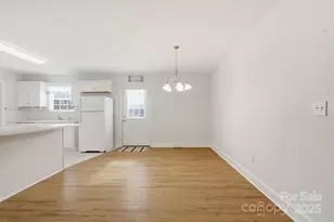 158 Polly Dr, Statesville, NC 28625 - Photo 5