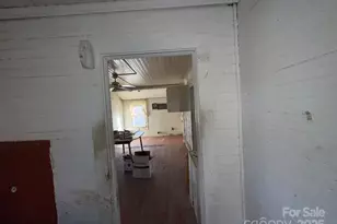 3133 Ed Bowman St, Morganton, NC 28655 - Photo 27