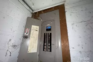 3133 Ed Bowman St, Morganton, NC 28655 - Photo 35