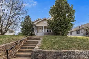 77 Archer St, Granite Falls, NC 28630 - Photo 1