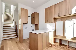 1505 Grace St, Charlotte, NC 28205 - Photo 5