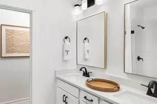 4324 Honeywalk Ln, Charlotte, NC 28278 - Photo 9