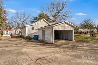 618 S Center Street, Hickory, NC 28602 - Photo 7