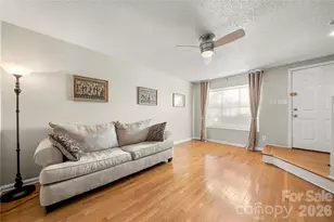 8240 Circle Tree Ln, Charlotte, NC 28277 - Photo 5