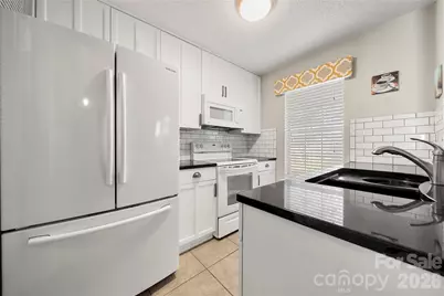 8240 Circle Tree Lane, Charlotte, NC 28277 - Photo 13