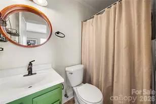 8240 Circle Tree Ln, Charlotte, NC 28277 - Photo 21