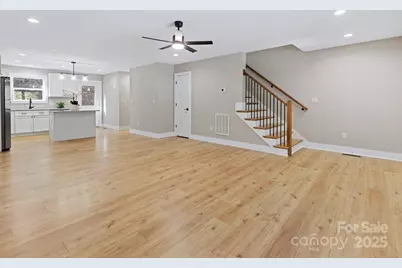 328 Bowditch Street #2B, Burnsville, NC 28714 - Photo 11