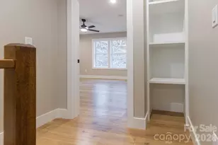 328 Bowditch St, Burnsville, NC 28714 - Photo 9