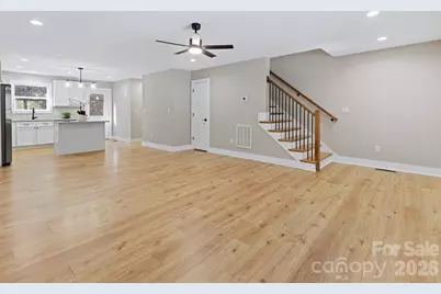 328 Bowditch Street #2B, Burnsville, NC 28714 - Photo 5