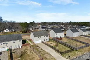 417 Oakleigh Ln, Oakboro, NC 28129 - Photo 5