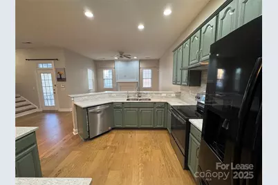 10724 Alvarado Way, Charlotte, NC 28277 - Photo 9