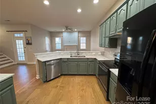 10724 Alvarado Way, Charlotte, NC 28277 - Photo 9