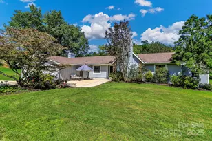 5 Fairway Dr, Arden, NC 28704 - Photo 3