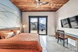 112 Moon Shadow Ln, Marshall, NC 28753 - Photo 33