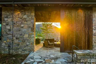 112 Moon Shadow Ln, Marshall, NC 28753 - Photo 9