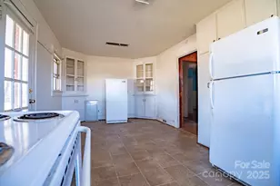 1922 Old Conover-Startown Rd, Newton, NC 28658 - Photo 29