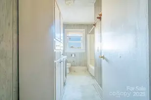 1922 Old Conover-Startown Rd, Newton, NC 28658 - Photo 23