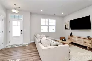 15333 Braid Mdw Dr, Charlotte, NC 28278 - Photo 13