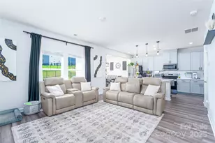 126 Guardian Gate Dr, Mooresville, NC 28115 - Photo 5