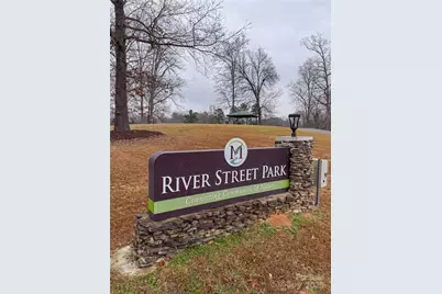 411 N Lee Street, Mount Holly, NC 28120 - Photo 11