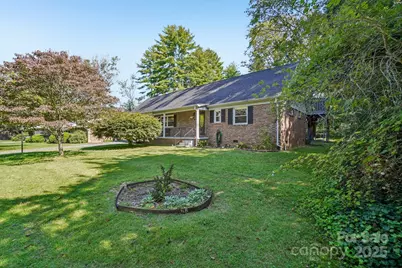 710 Heatherwood Drive, Hendersonville, NC 28792 - Photo 13