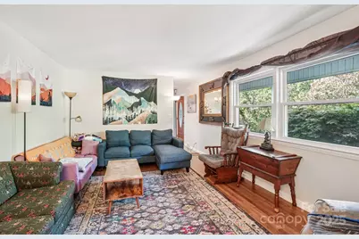 710 Heatherwood Drive, Hendersonville, NC 28792 - Photo 7