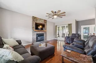 208 Bennington Dr, Stanley, NC 28164 - Photo 5