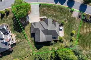 402 Golfview Ct SE, Lenoir, NC 28645 - Photo 35