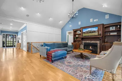 402 Golfview Court SE, Lenoir, NC 28645 - Photo 5