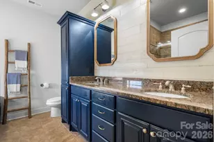 402 Golfview Ct SE, Lenoir, NC 28645 - Photo 17