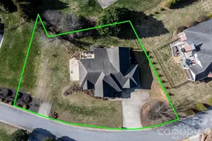 402 Golfview Ct SE, Lenoir, NC 28645 - Photo 33