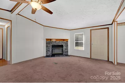 4586 Deal Road, Claremont, NC 28610 - Photo 5