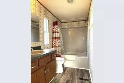 4586 Deal Road, Claremont, NC 28610 - Photo 15