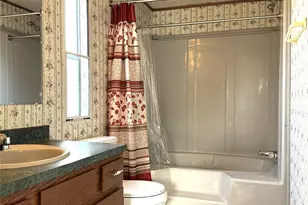 4586 Deal Rd, Claremont, NC 28610 - Photo 15