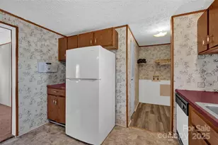 4586 Deal Rd, Claremont, NC 28610 - Photo 11