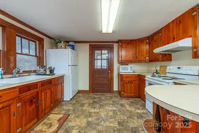 380 Buttercup Lane, Marion, NC 28752 - Photo 31