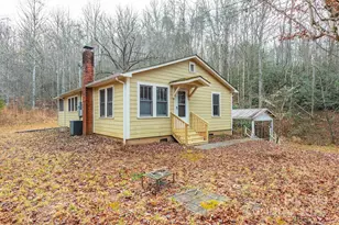 380 Buttercup Ln, Marion, NC 28752 - Photo 3