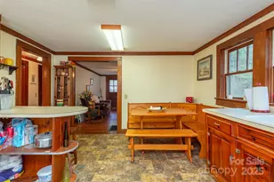 380 Buttercup Ln, Marion, NC 28752 - Photo 33