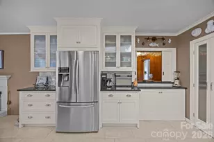 185 Macon Ave, Asheville, NC 28804 - Photo 15