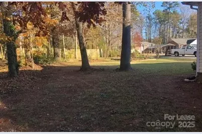 1020 Ashford Street, Charlotte, NC 28214 - Photo 9